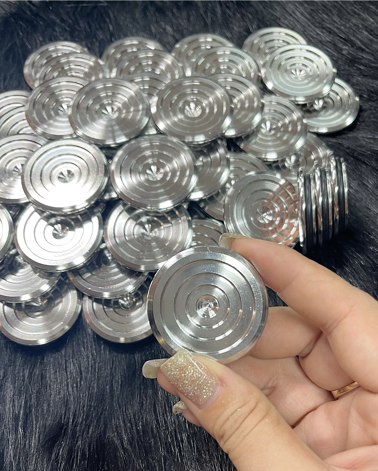 Nút chụp sên Salaya inox 304