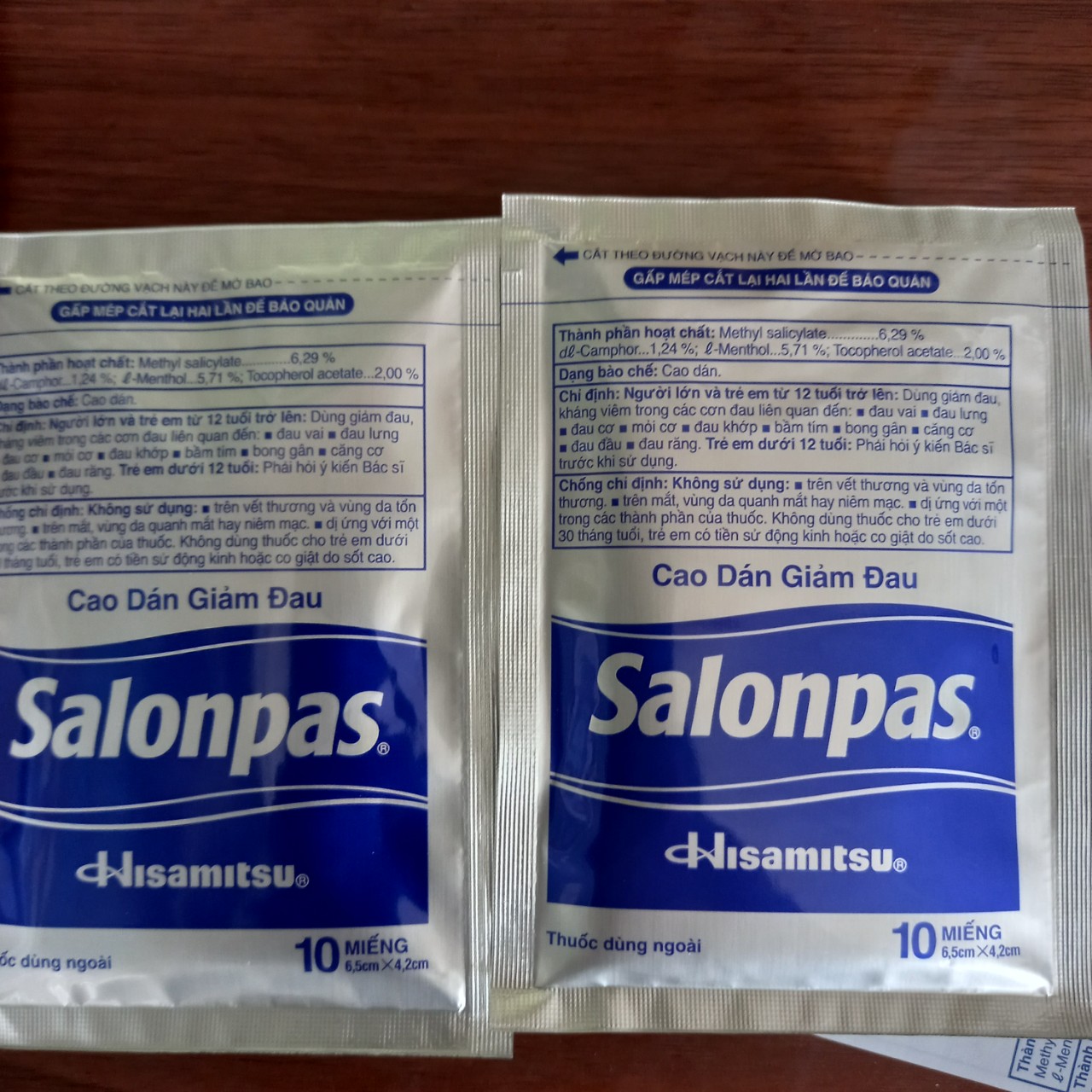 🔷 Cao dán Salonpas giảm đau, kháng viêm (Hộp 40 miếng)