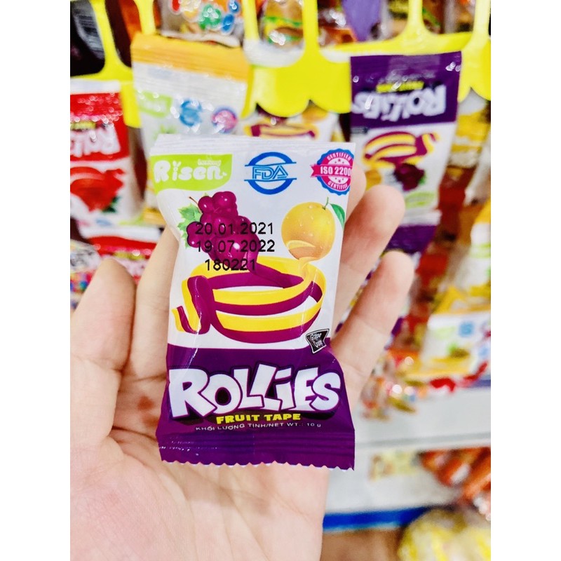 Kẹo Dẻo Cuộn Rollies Risen 350G