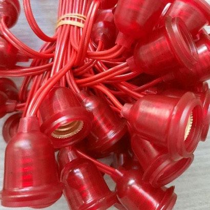 Đuôi bóng cà na E12