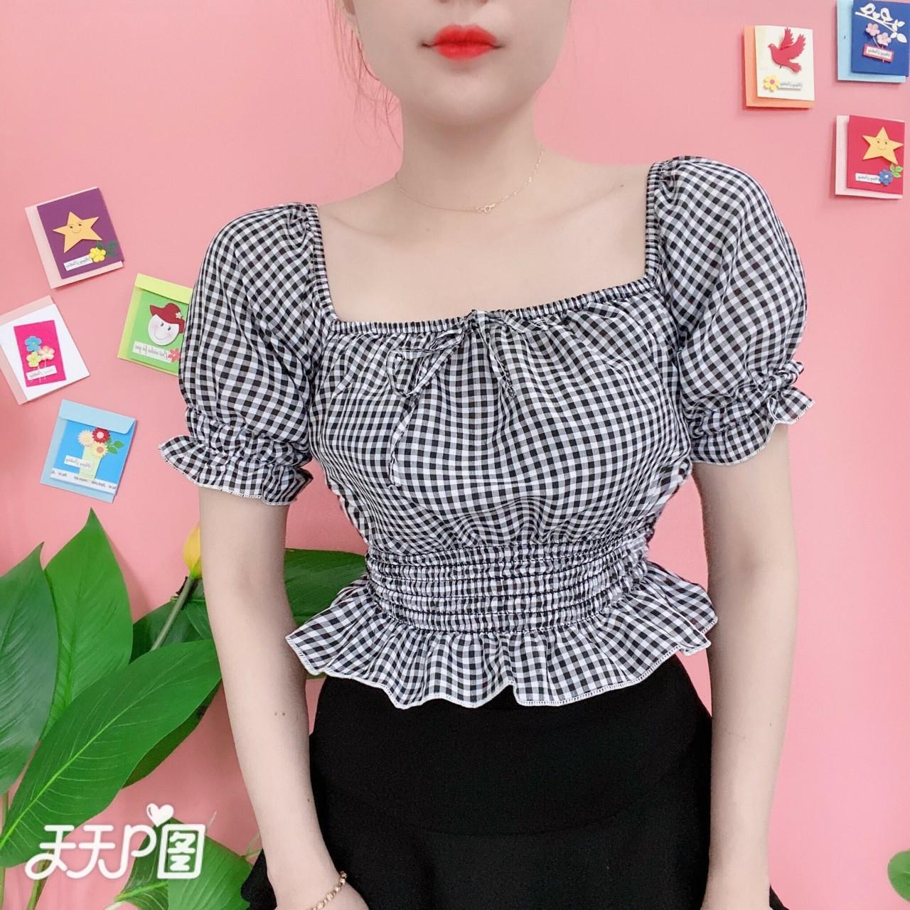 Áo Caro Kate Kiểu Cổ Vuông Phối Tay Phồng Kết Hợp Bo Eo Xòe Nhẹ Nữ Tính TTS0947