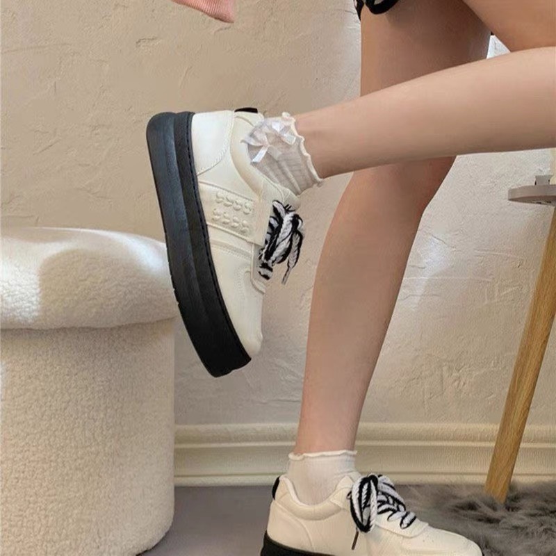 giày thể thao nữ ,  giày sneaker nữ da trắng đế đen