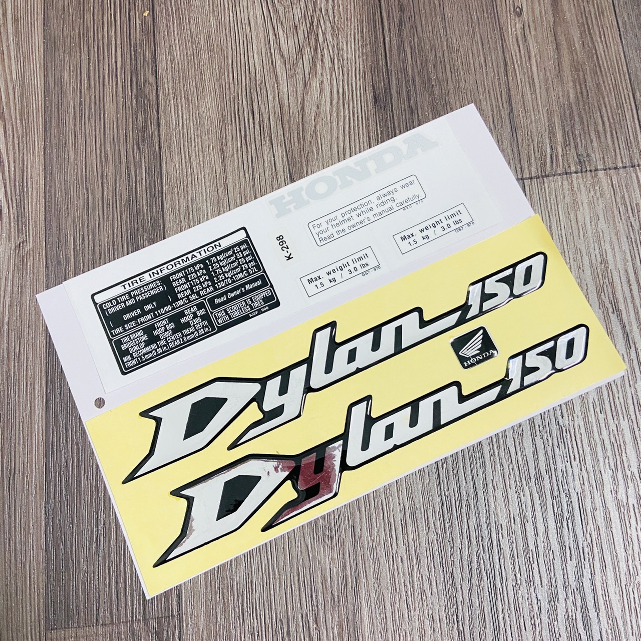 TEM DÁN TRANG TRÍ XE Dylan 150cc ZIN CAO CẤP FULL BỘ  (chữ+tem thông số xe)