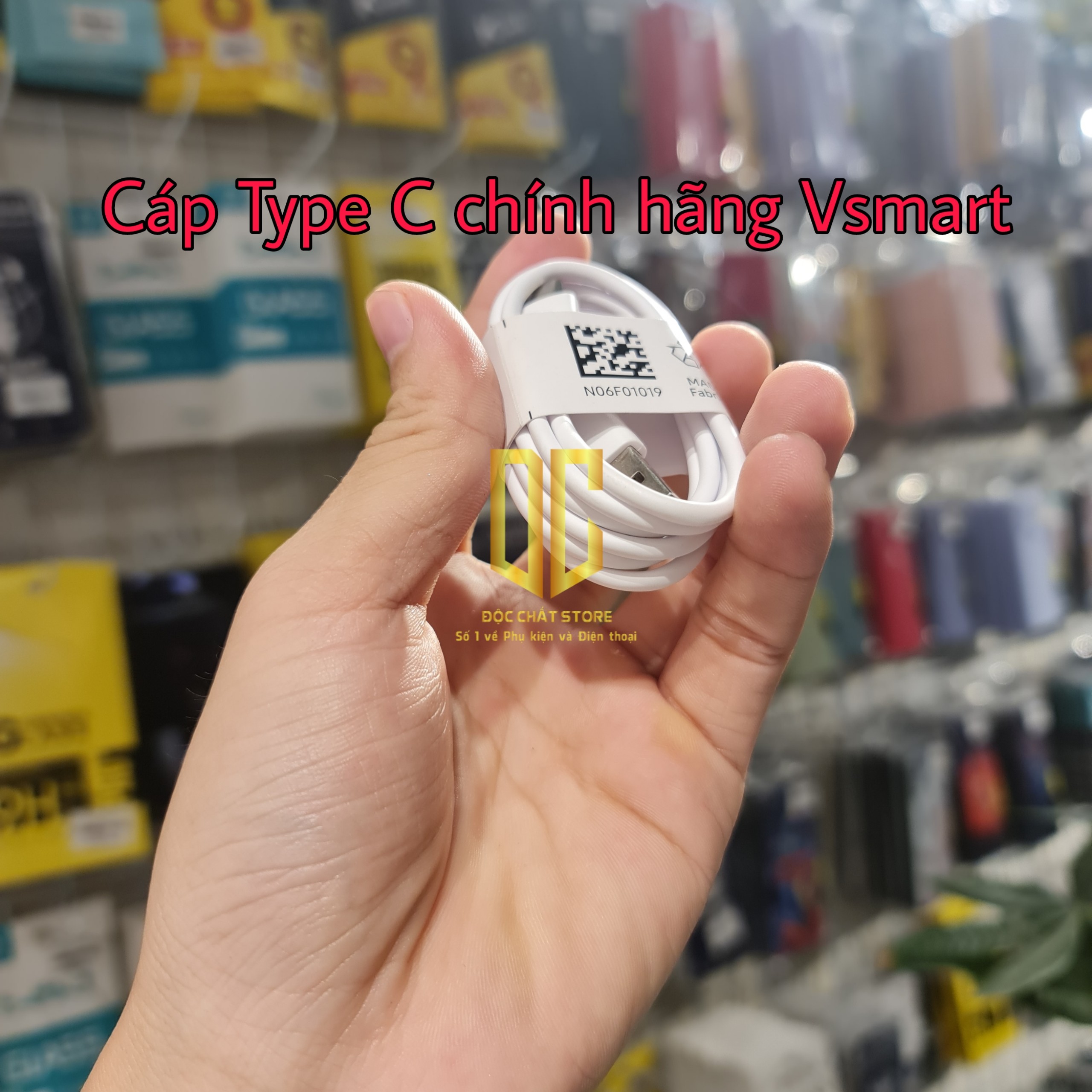 Sạc, Cáp , Tai nghe Vsmart Chính Hãng