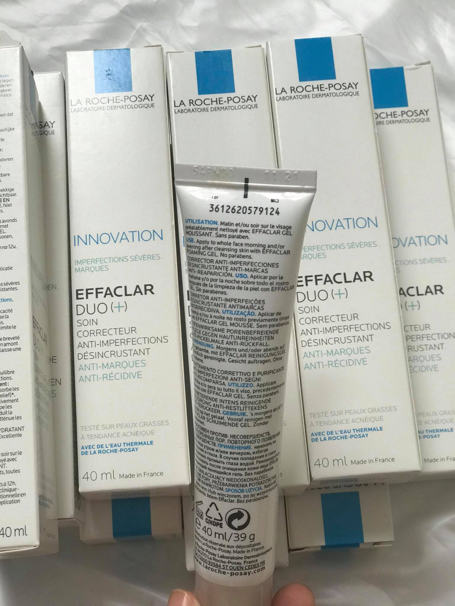 Kem ngừa mụn La Roche-Posay Effaclar Duo [+]