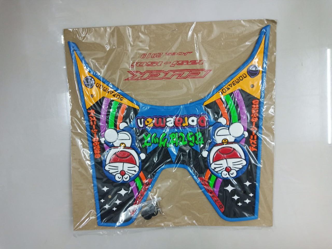 thảm lót chân xe vario 125-150 2018 doraemon
