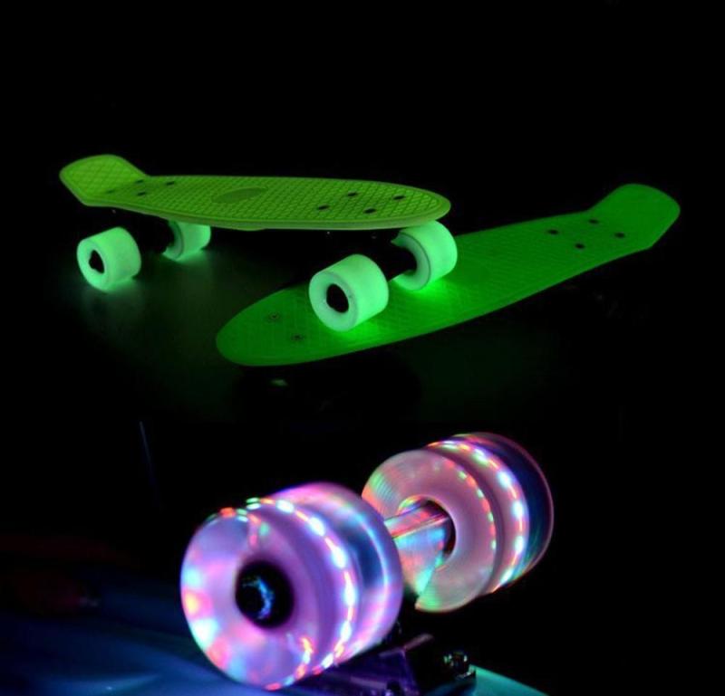 Mua Ván trượt thể thao Skateboard gg24 chịu lực 100kg có đèn Led, dùng cho mọi lứa tuổi - Siêu giảm giá
