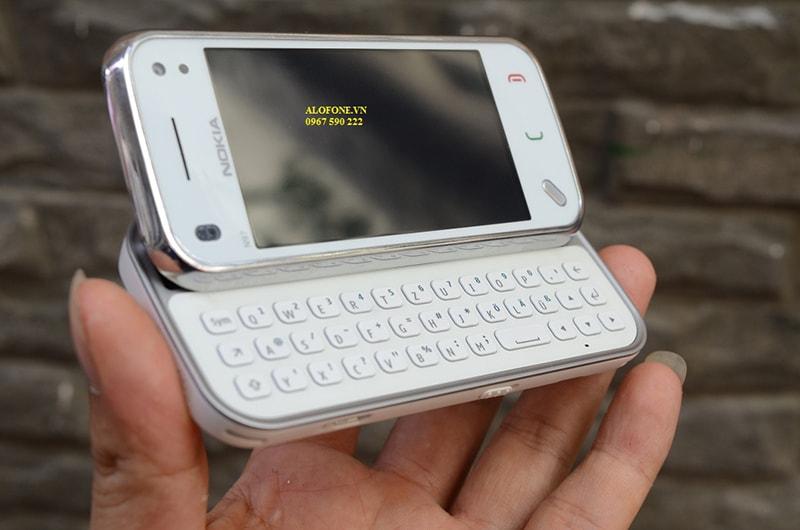 Điện thoại cổ độc lạ Nokia N97 MINI (zin nguyên cây)
