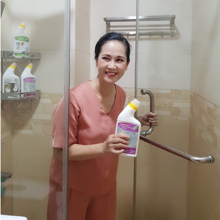 Nước Tẩy Rửa Cặn Canxi Trên Kính SMART TK