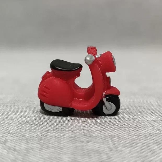 Mô hình xe máy cổ màu đỏ M2037