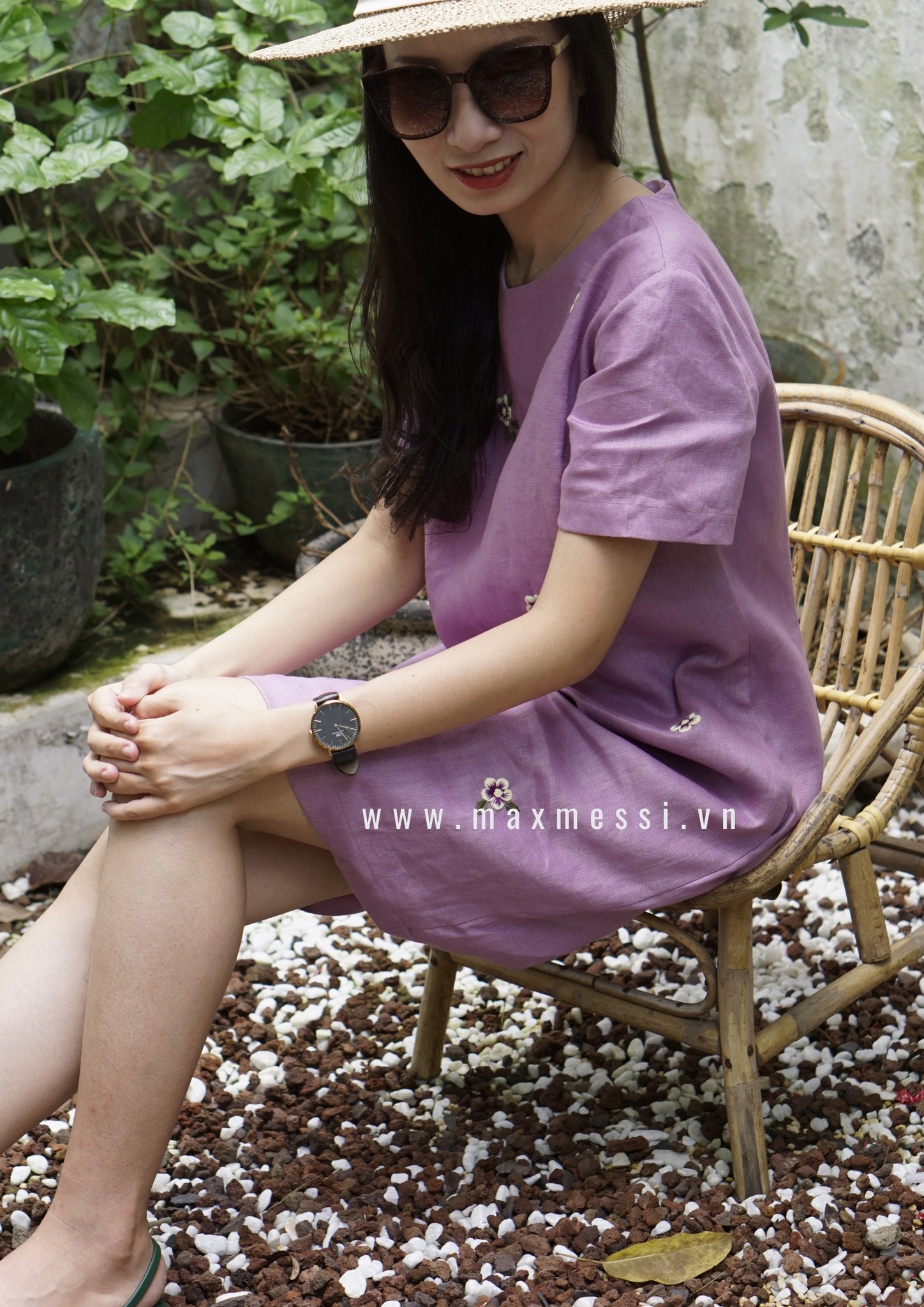 Đầm linen thêu tay ROWAN - MaxMessi