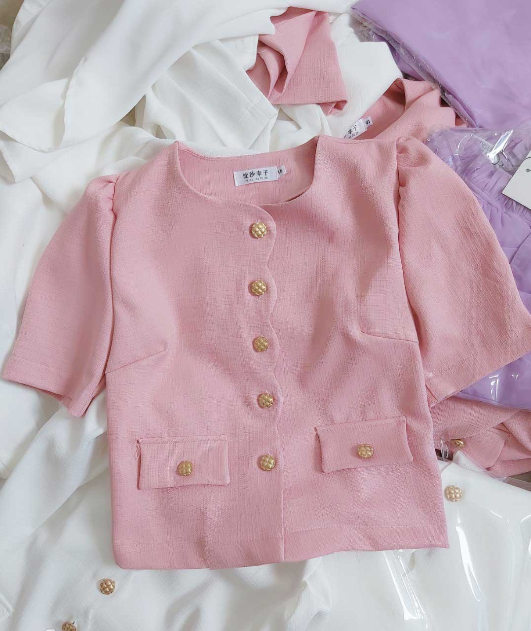 Set áo và chân váy nữ