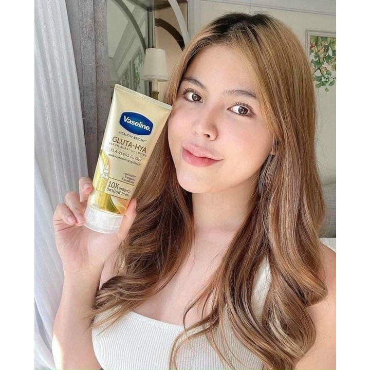 Dưỡng thể Body Trắng Da Vaseline Thái Lan