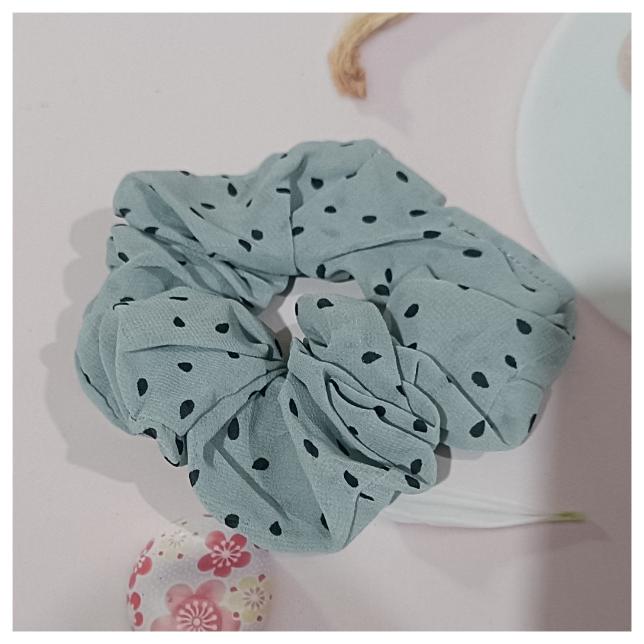 Dây chun buộc tóc vải scrunchies chấm bi Hàn Quốc - Phụ kiện cột tóc