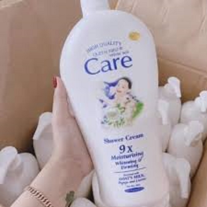 Sữa tắm dê White Care 9x giúp trắng da chai 1200ml