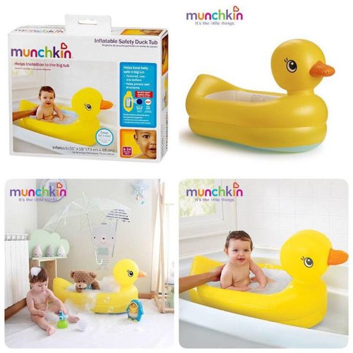Chậu tắm phao bơi vịt vàng Munchkin( Quà tặng Moony)