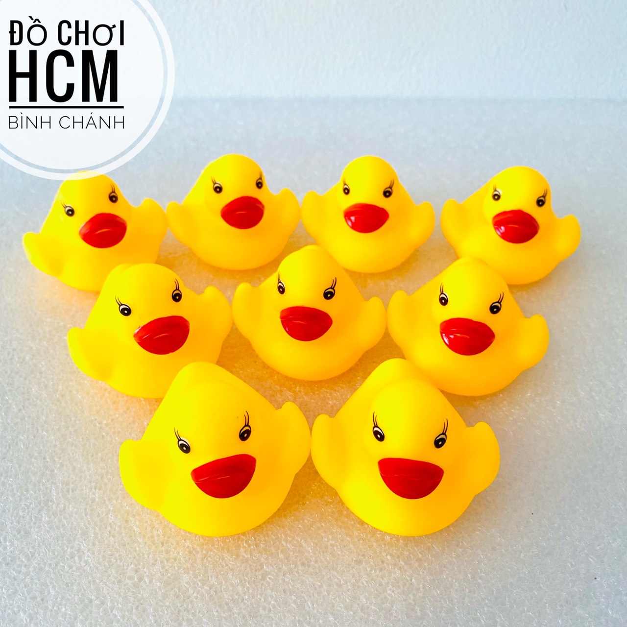 Đồ chơi vịt thả hồ nước bóp kêu chip chip dành cho bé thích tắm biển thích khám phá 669-6T