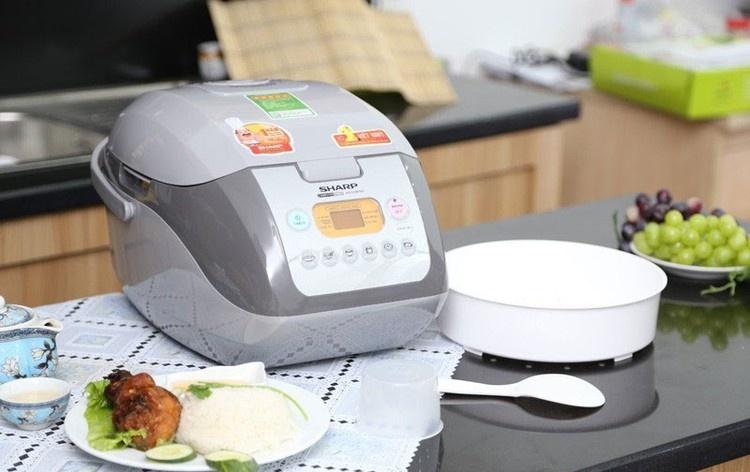 [Voucher 7% Max 800K] Nồi Cơm Điện Tử Sharp KS-COM18 1,8L (Xám) bảo hành 12 tháng NẤU CƠM NGON