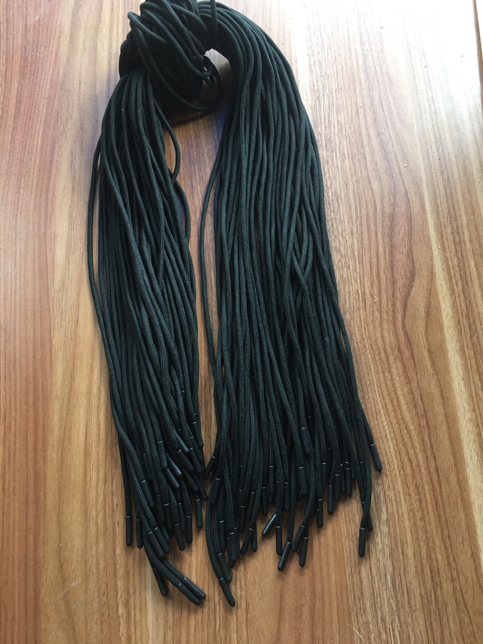 dây luồn quần màu đen 1m25