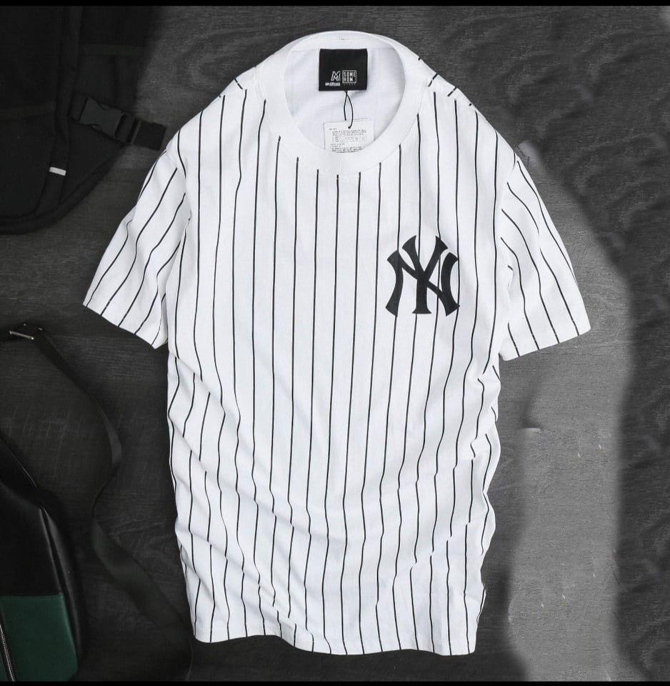 [HCM]Áo thun nam Hàn Quốc kẻ Sọc Dọc vải dày mịn mát ( trắng )