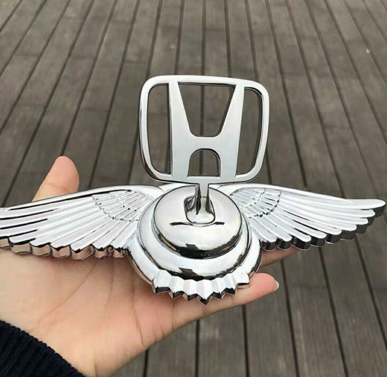 [ Đủ Hãng Xe] Logo cánh chim thiên thần gắn mui xe Hãng XE