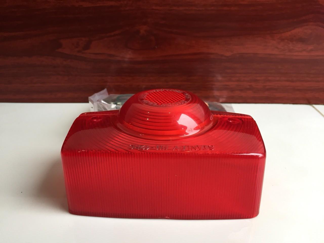 chụp láy đèn hậu cho xe CD-CL (dùng chung cho xe cub 81-86 70 hay 90cc-chaly 70)