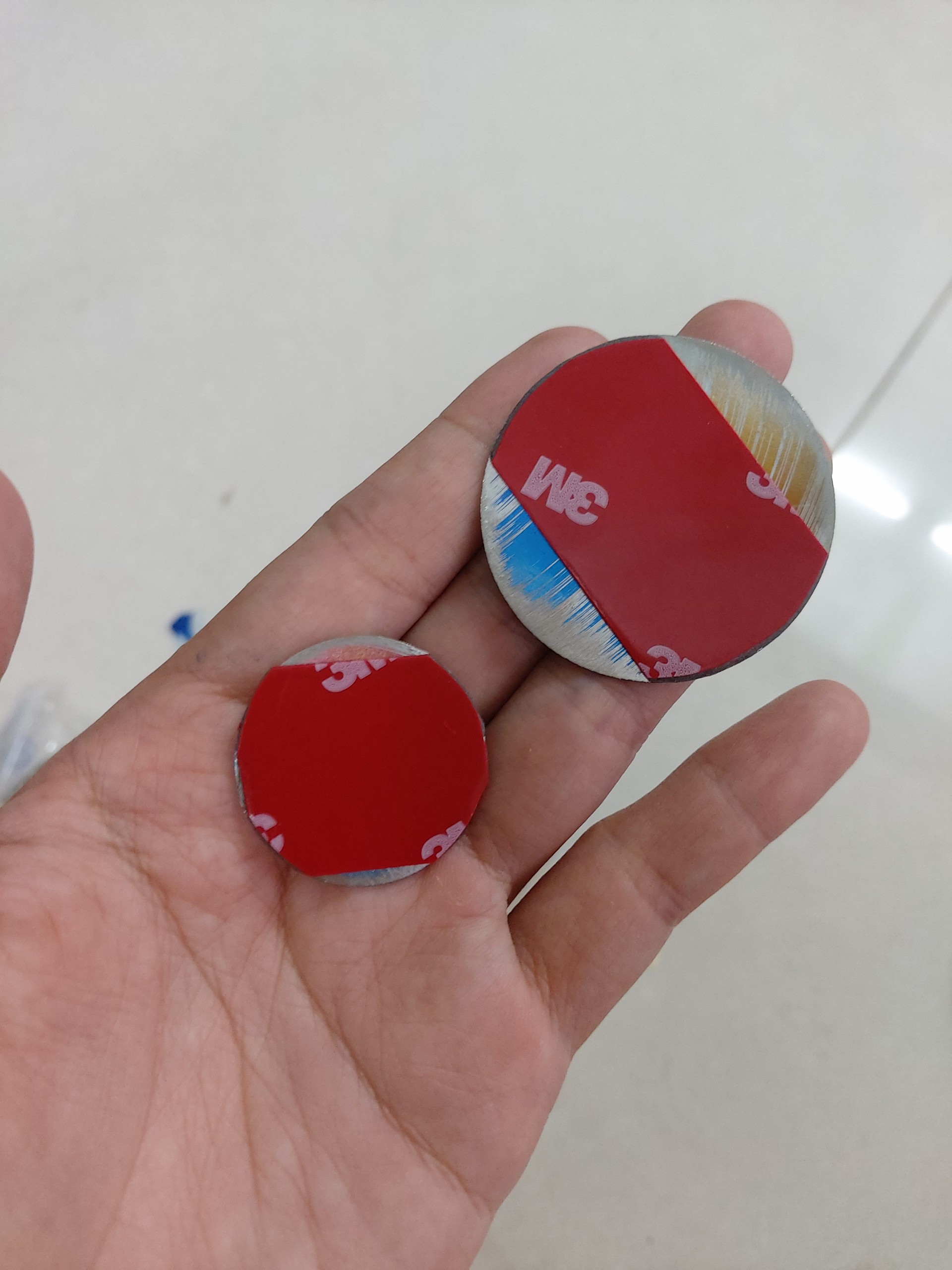 Logo mèo thần tài titan 7 màu