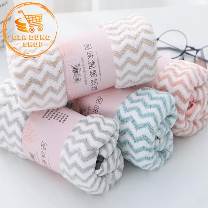 Khăn Mặt Lông Cừu Kích Thước 50x30cm Hàn Quốc (Có Dòng Kẻ)