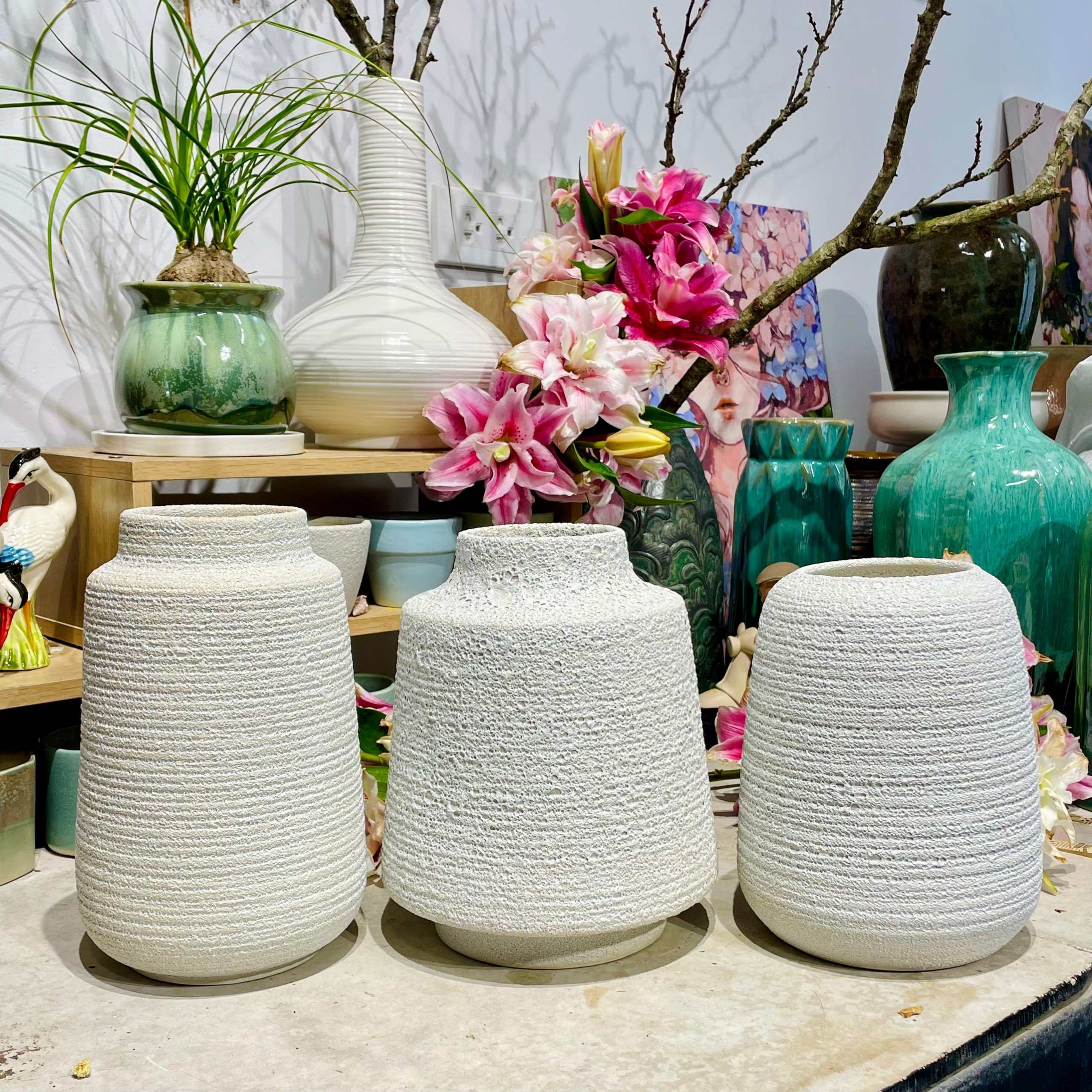 Bình hoa gốm sứ Bát Tràng men trắng - Lọ căm hoa để bàn