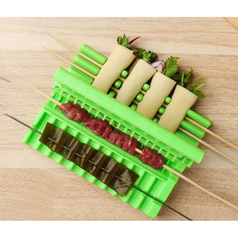 Dụng cụ xiên thịt nướng tiện dụng,,,