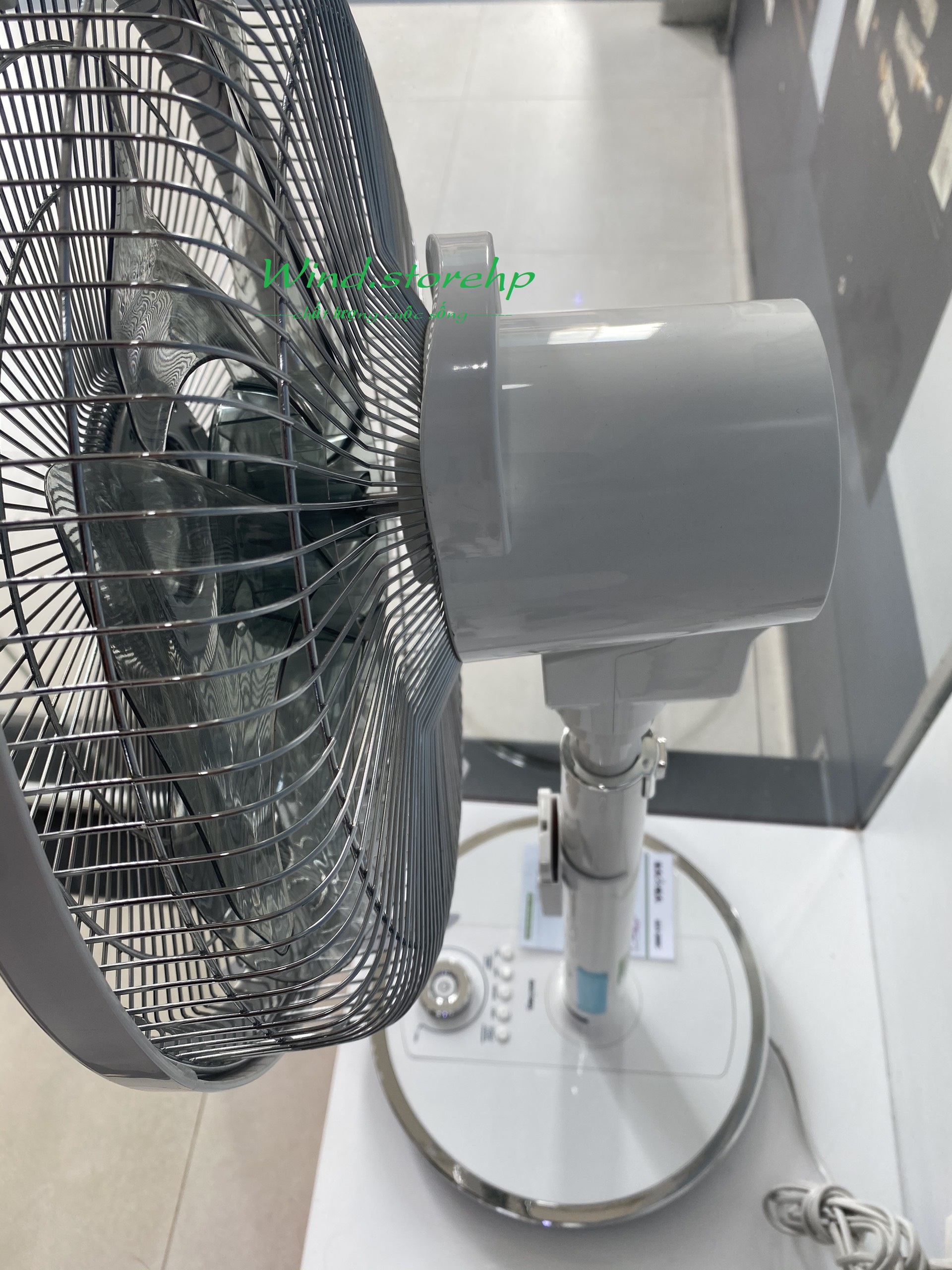 [GIAO CỰC NHANH] Quạt Đứng Lửng KADEKA KLV-30DC Inverter ( Miễn Phí Giao Hàng Trong TP HCM )