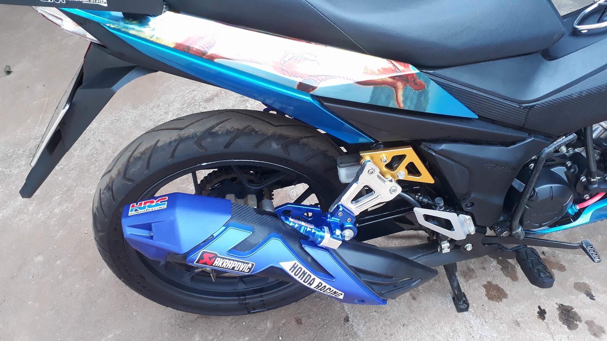 Ốp bô và đít bô winner