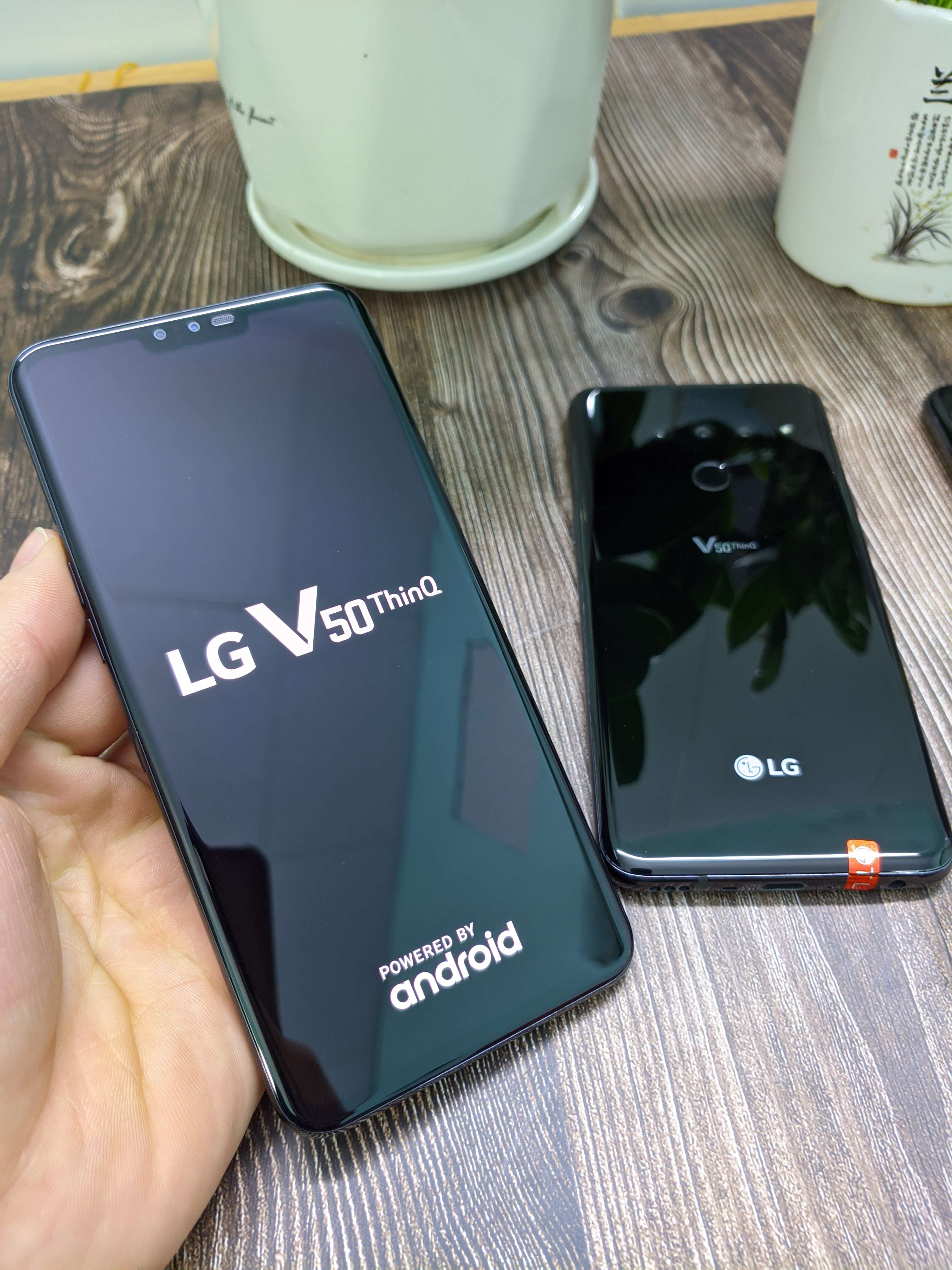 Điện thoại LG V50 6Gb 128Gb Bản Mỹ màn hình đẹp, camera ngon, pin tốt