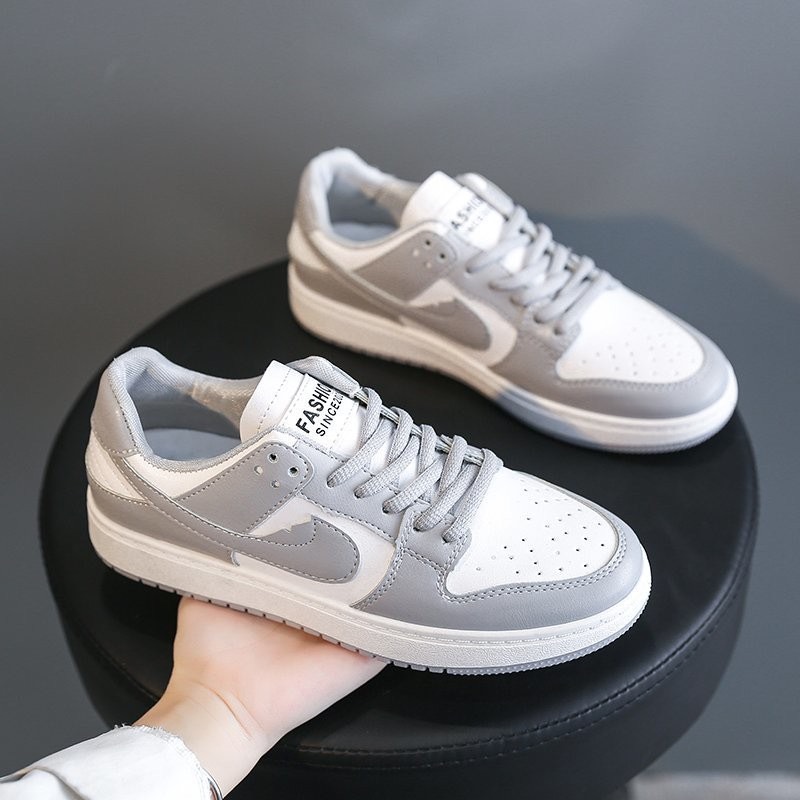 [HOT TREND 2022] Giày sneaker nữ giày đế bằng- MỀM, ÊM CHÂN-Lebi Store
