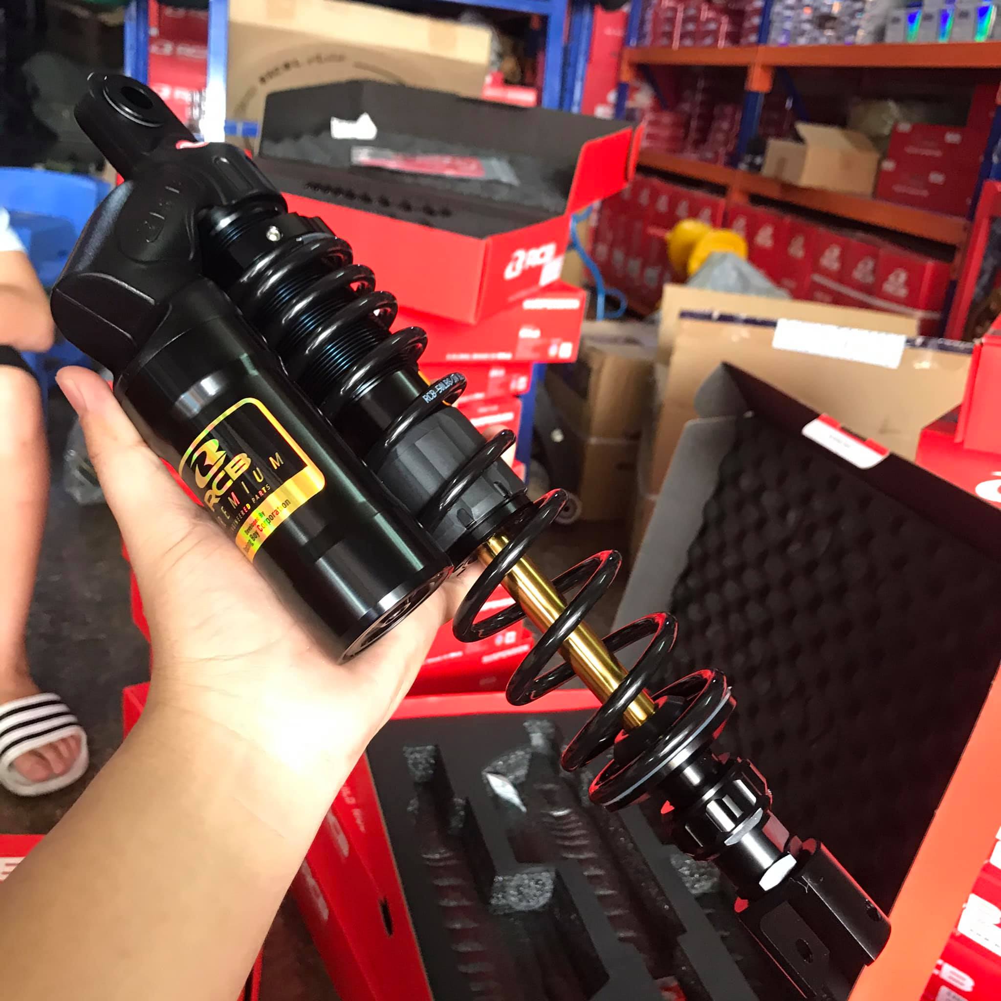 Phuộc sau SH150i RCB VS Limited