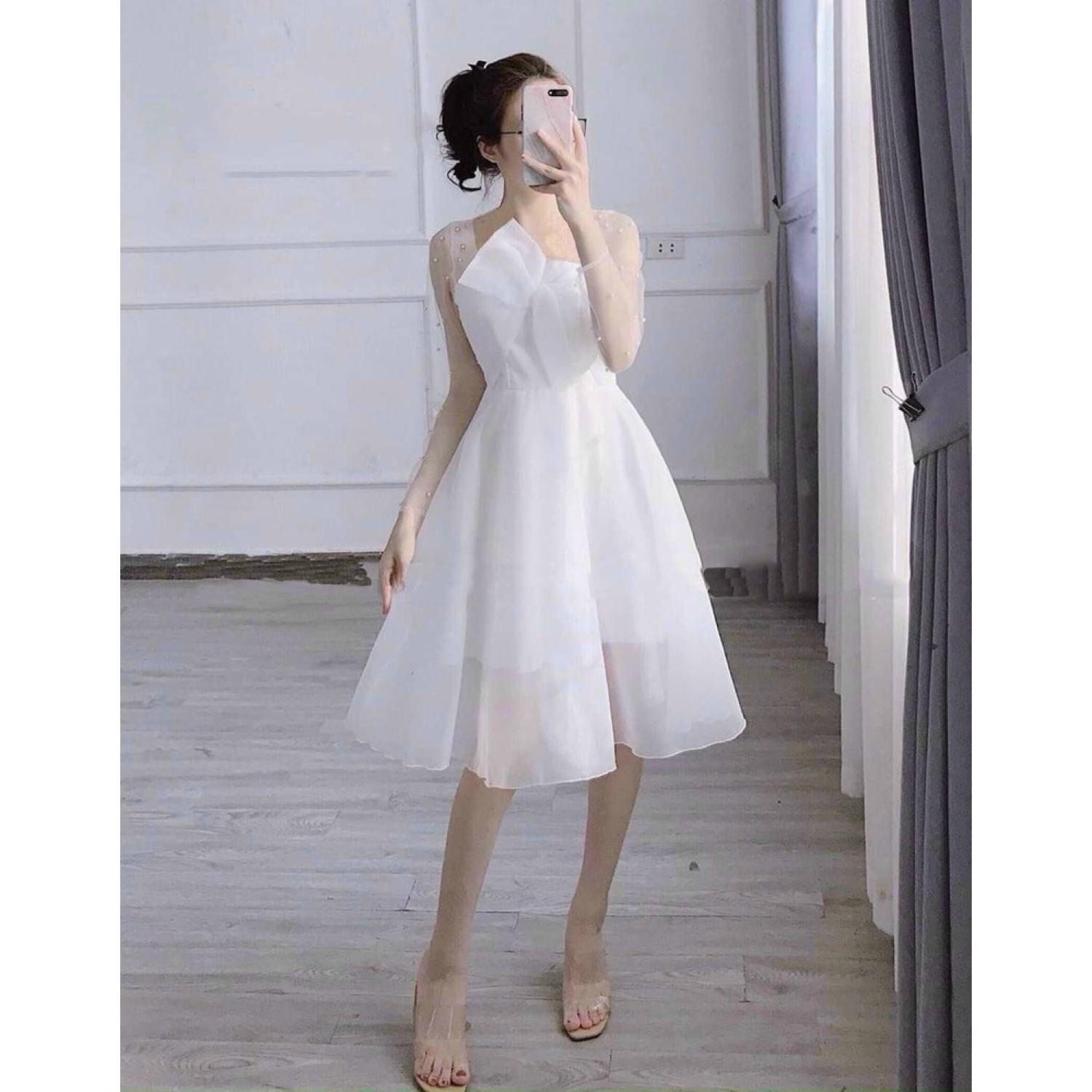Đầm công chúa cúp ngực tay lưới