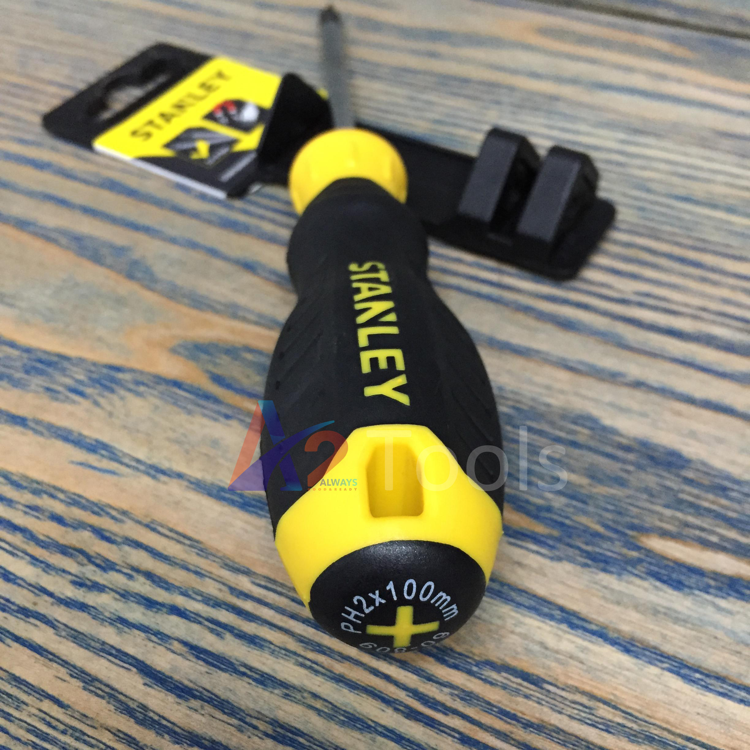 Tua vít bake PH2x100mm có từ Stanley STMT60809-8