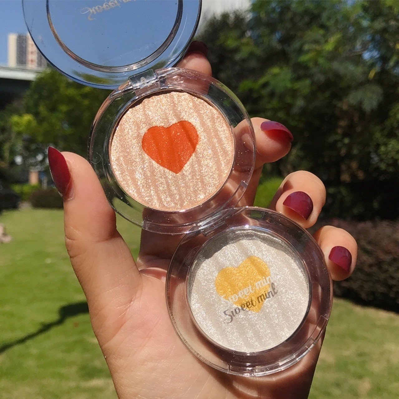 Phấn Bắt Sáng Kiêm Phấn Má