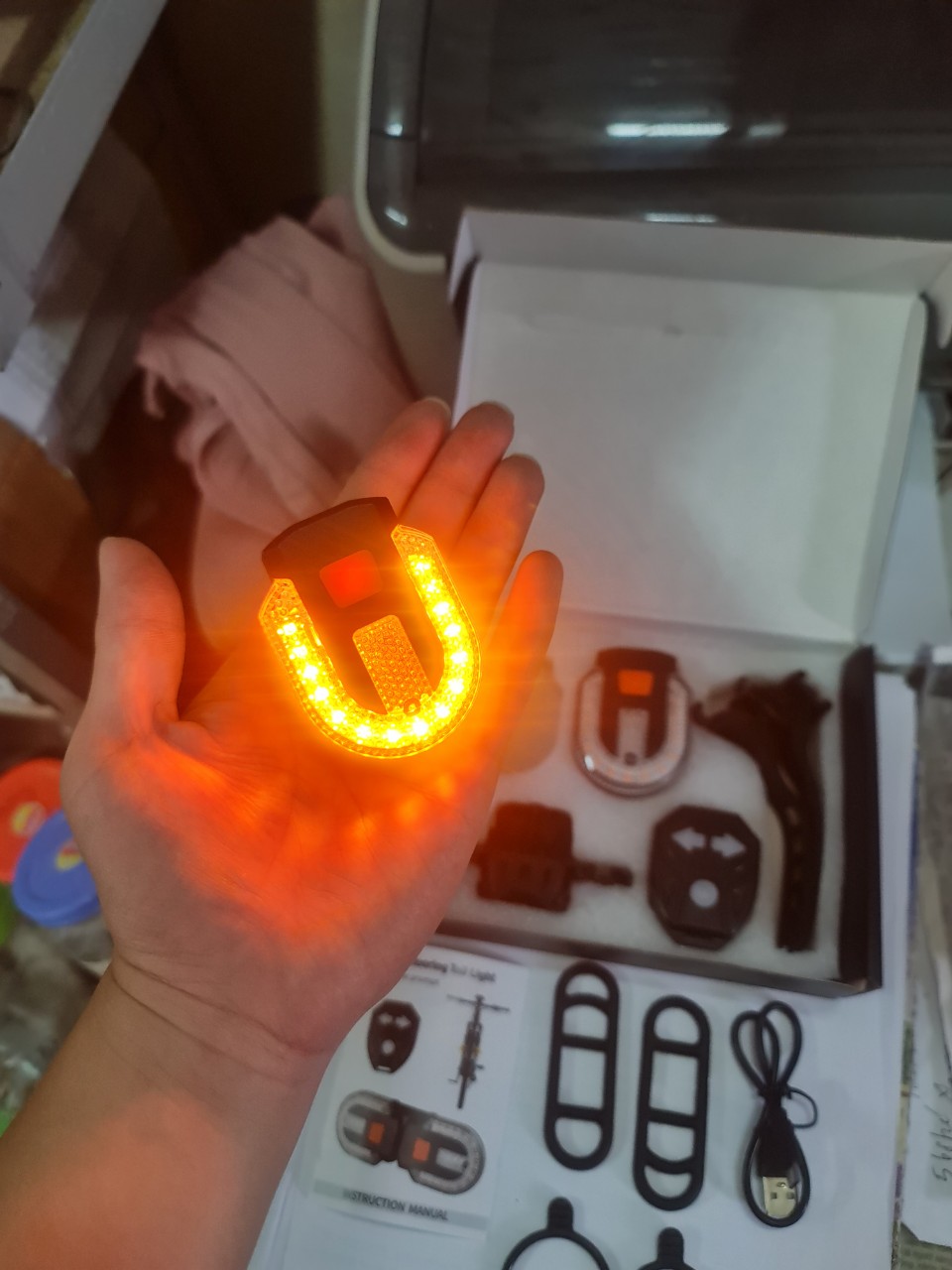 Đèn xi nhan, đèn cảnh báo dành cho Xe đạp thể thao