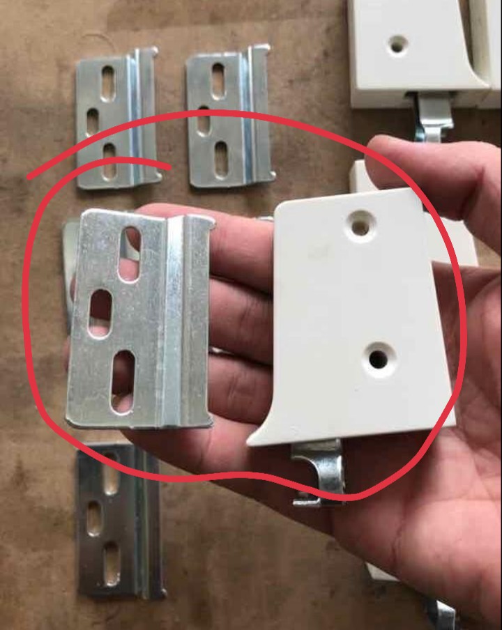 Bas treo tủ bếp , phụ kiện treo tủ bếp , siêu chắc chắn