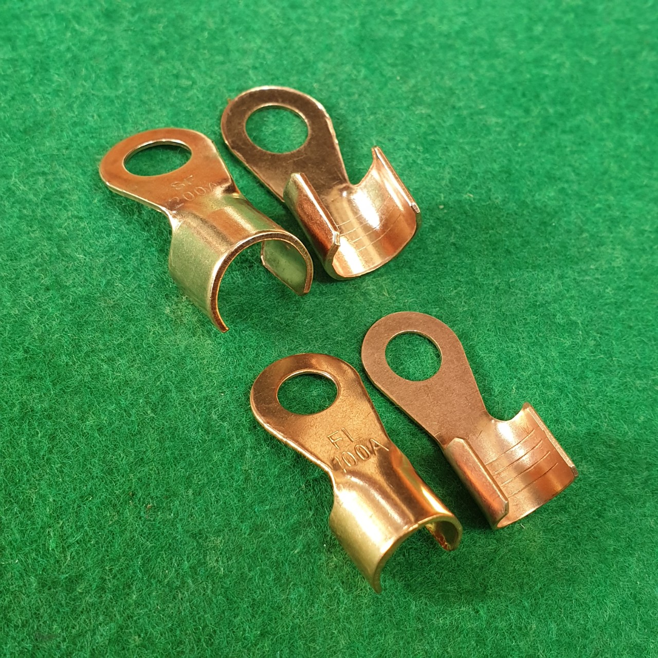 2 Copper Terminal Bags (Cos), 100A, 200A Connectors