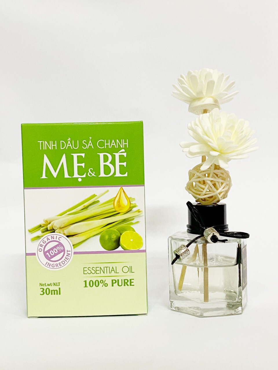 Tinh dầu sả chanh mẹ và bé 30ml