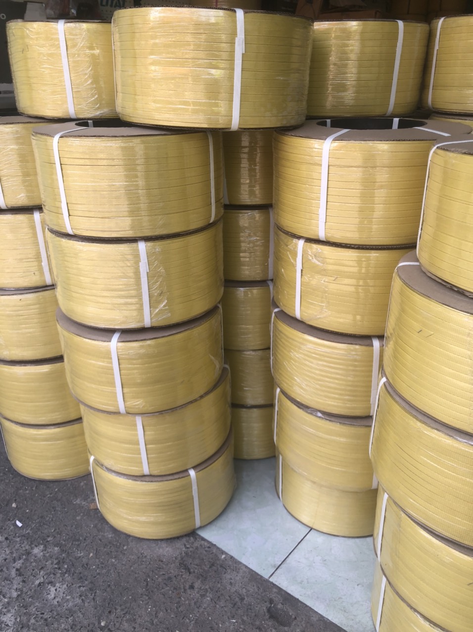 Dây đai nhựa PP 12mm (cuộn 10 kg)
