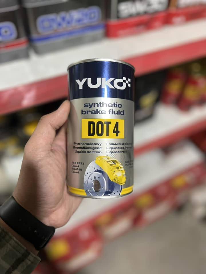 Dầu thắng dầu phanh Senfineco Dot4 250ml Senfineco 5556