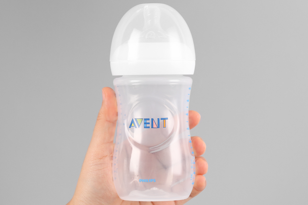 Vỉ 2 NÚM TY PHILIP AVENT BÌNH CỔ RỘNG ĐỦ SIZE (0-5)