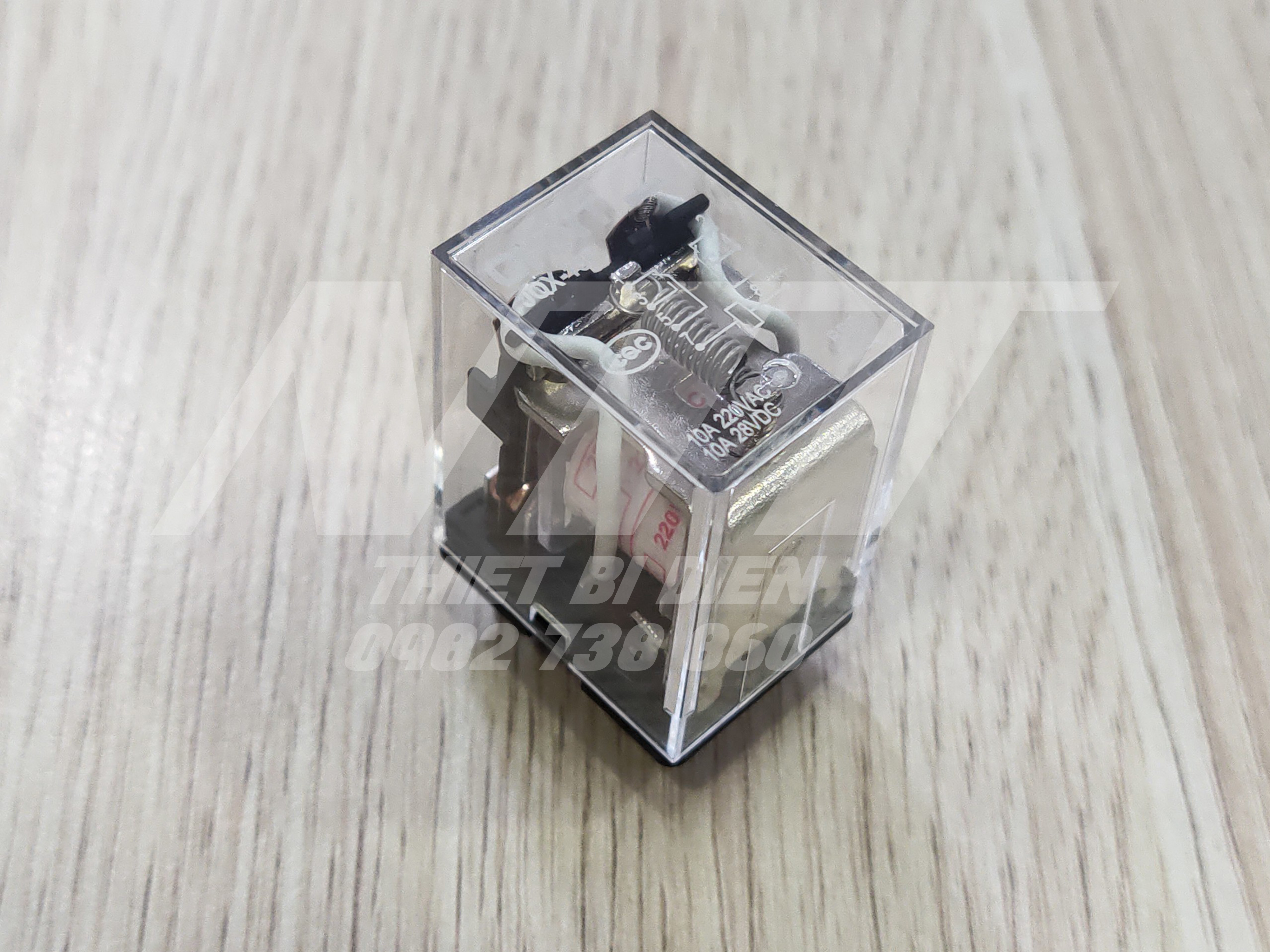 Relay kiếng 8 chân dẹp lớn jqx-13f/2 chint