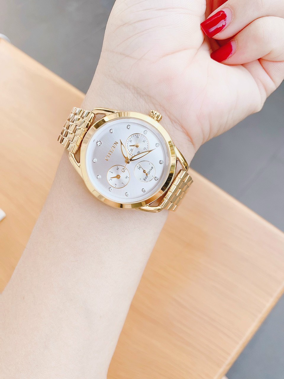 Citizen  nữ cực xinh xắn mới