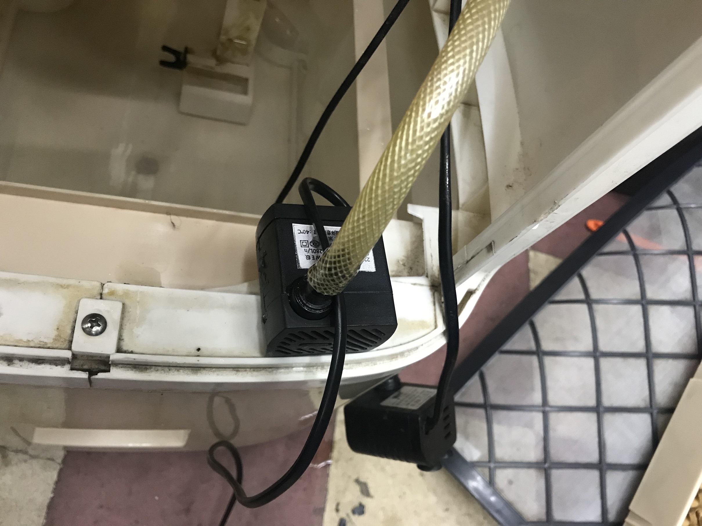 Motor bơm quạt hơi nước 0.75 m - 5 W