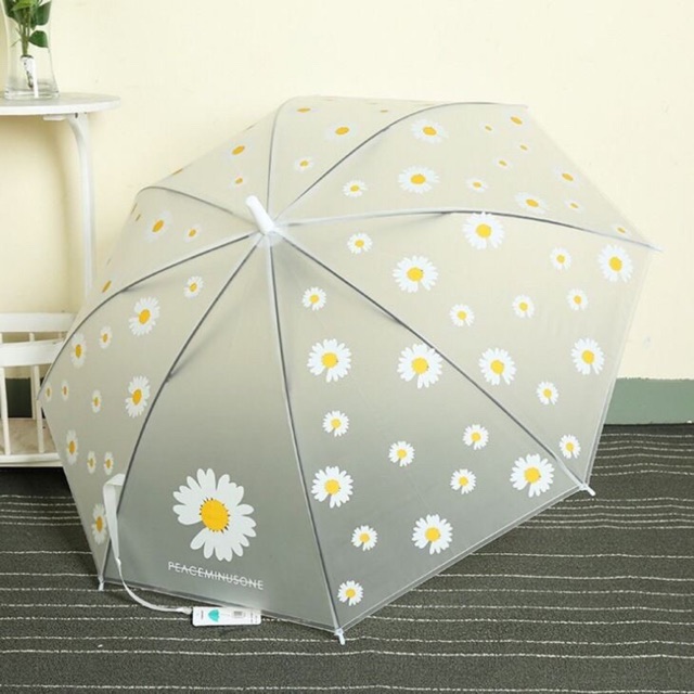 Ô hoa cúc trong suốt nền trắng in hình nhiều hoa vô cùng dễ thương- ô cán dài, Ô trong suốt in hình hoa cúc, giá siêu rẻ, chất liệu nhưa trong suốt, bên trong vẫn có thể thấy được hoạ tiết hoa bên ngoài