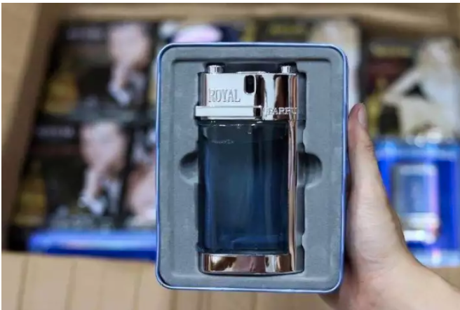 Nước hoa Royal hộp thiếc for men 100ML